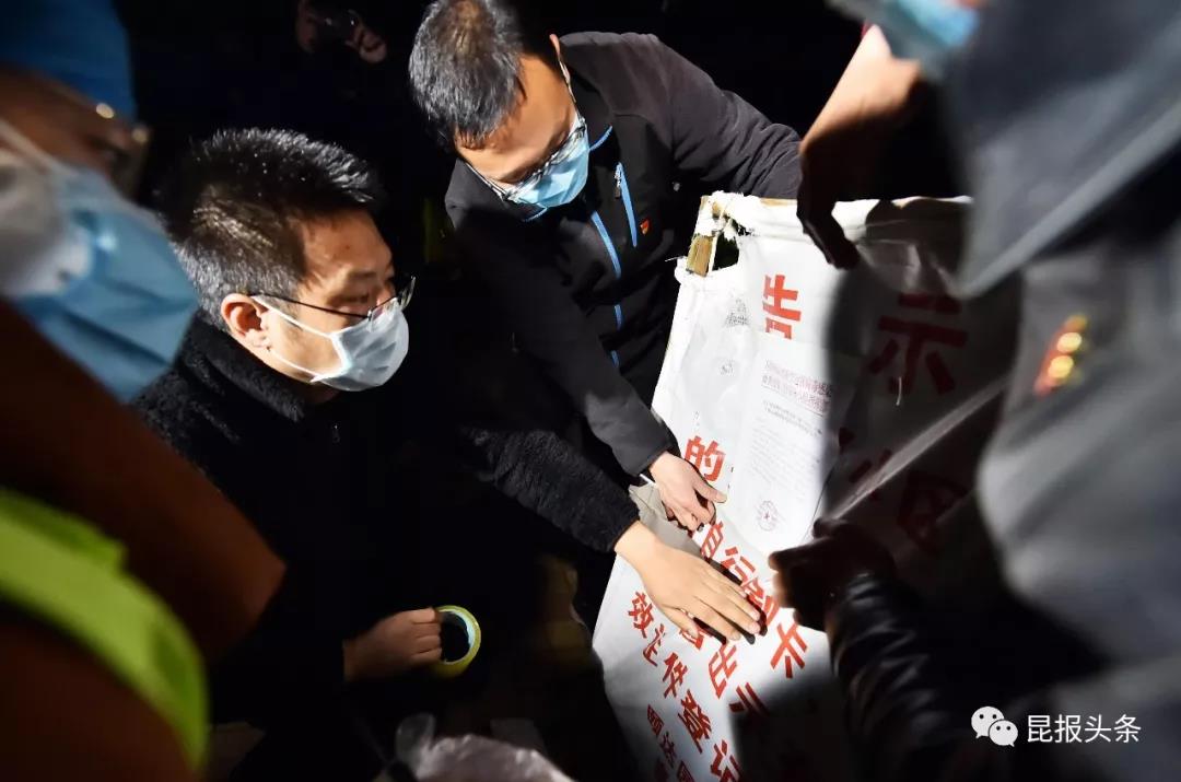 15个日夜,昆明首个解除隔离封闭小区到底经历了啥?